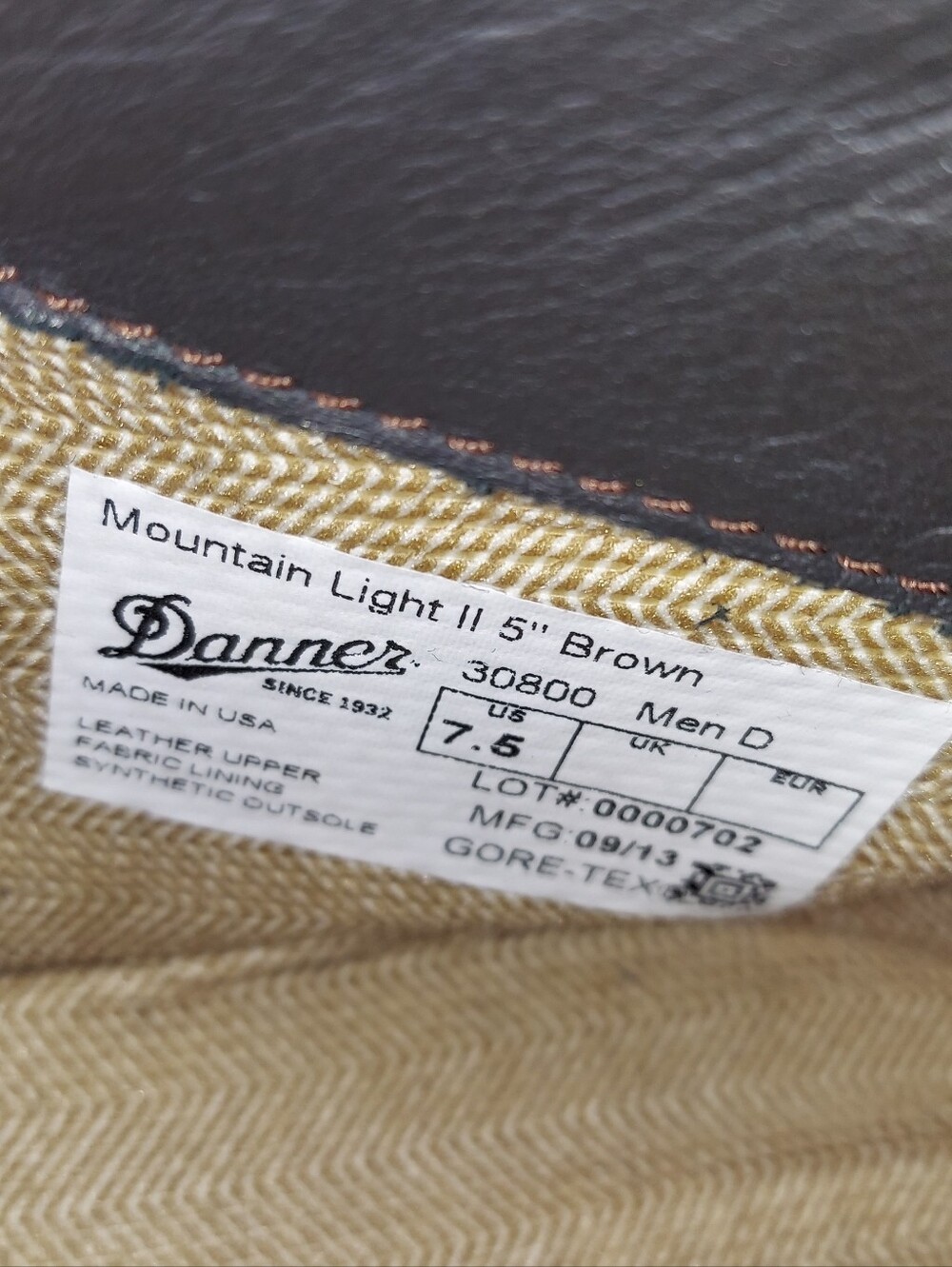 Danner Mountain Light II 7.5D Men's Brown - GORE-TEX - Picture 2 of 9